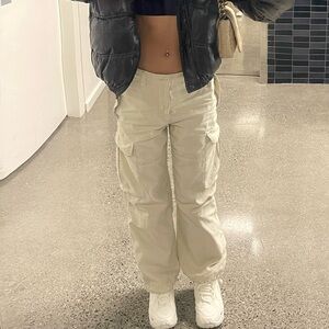 Aritzia TNA cargos